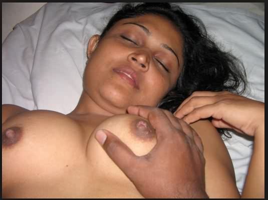tamil bhabhi nude boobs photos - Tamil Bhabhi Nude Photos Nangi Wife Gand Images