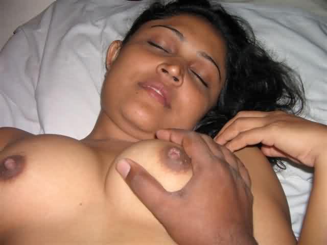 Hot Telugu Bhabhi Big Boobs Torture - Telugu Sex Photos of Hot Bhabhi