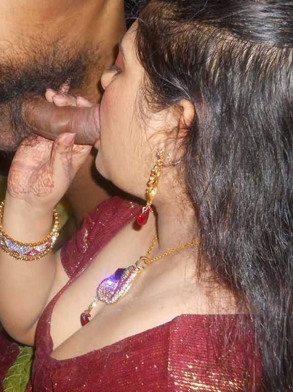 New Married Bhabhi Giving Blowjob To Husband XXX Photos - Kerala Desi Bhabhi Blowjob Sex Nude Photos