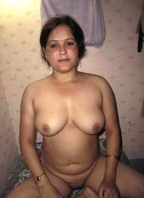 desi bhabhi big boobs sexy images - Bhabhi Big Boobs Sex Photos