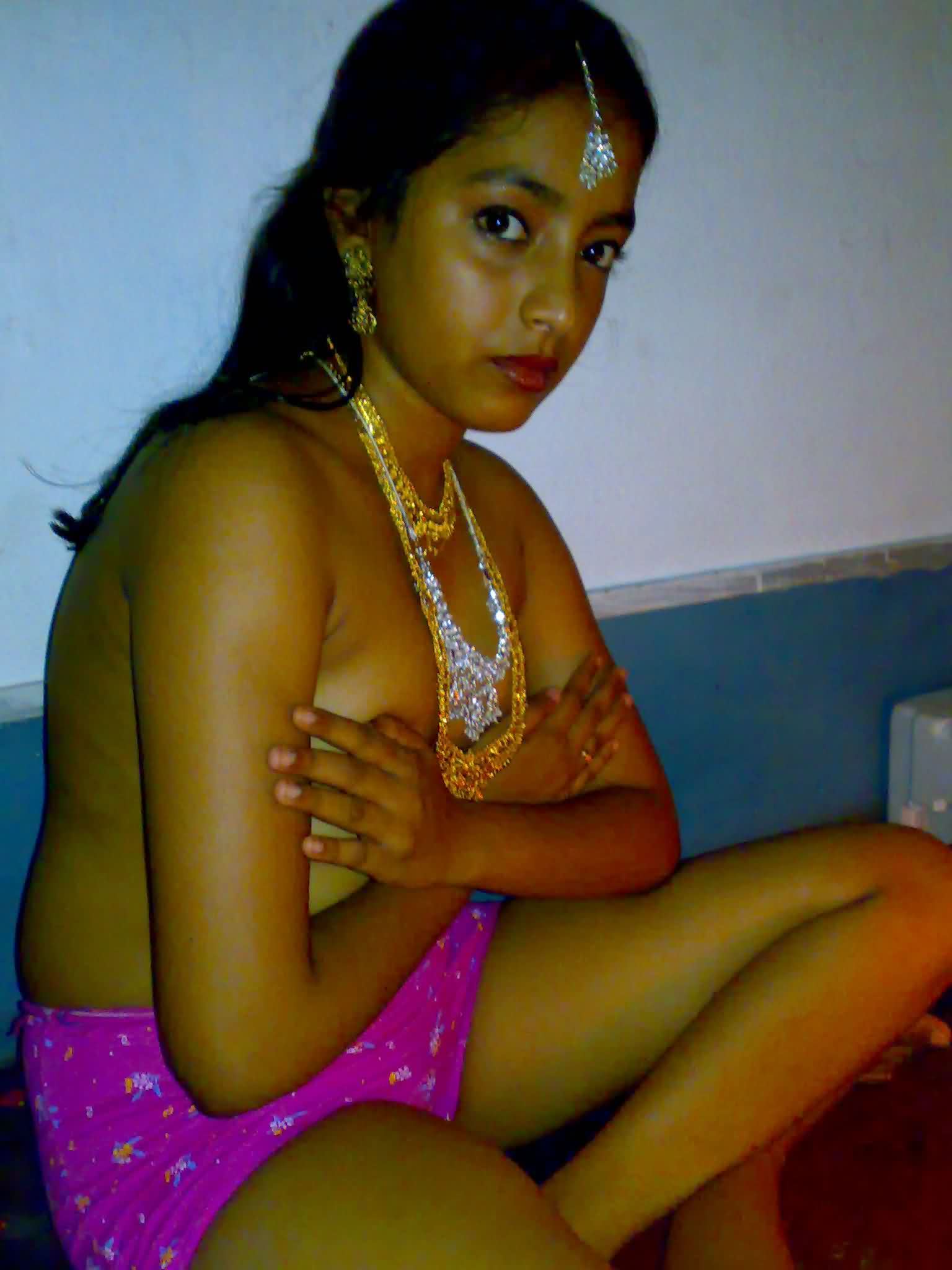 first night married girls xxx photos - Gujarati Bhabhi Nude Photos Nangi Chut Gand Sex