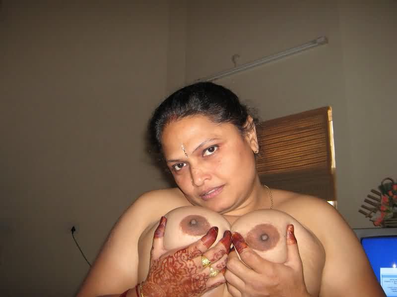 new married bhabhi big boobs nude photos - Bhabhi Big Boobs Sex Photos