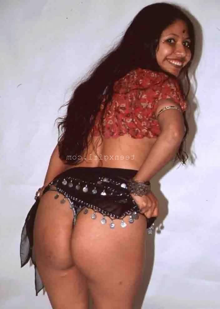 Mallu Aunty Black Panty Ass Images - Mallu Aunty Nude Pics Naked Boobs Chut XXX