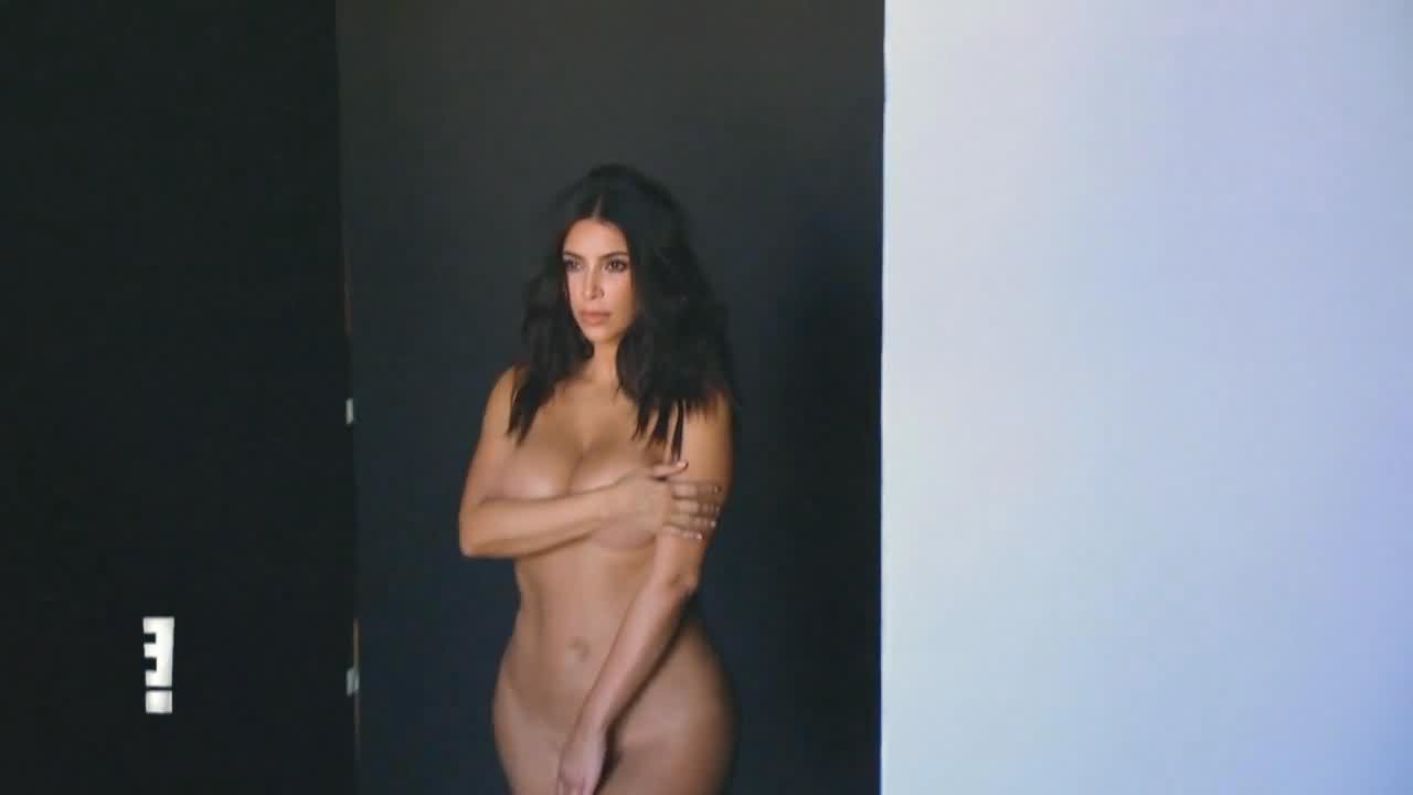 kimkardashiannude 3887 - Kim Kardashian Nude Photo Collection