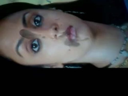 Jyothika’s Sultry Appeal – Beautiful Black Actress in