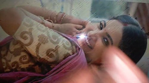 Sharanya Turadi Sizzles in Sensual Saree Blouse