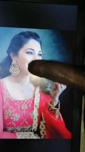 Sharanya Turadi Sizzles in Sizzling Tamil Serial Scene