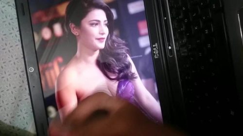 Shruti Haasan’s Sexiest Moments – Scandalous Leaked Video
