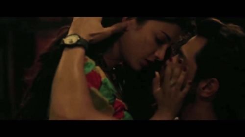 Shruti Haasan’s Sizzling Hot Kiss Scene Uncovered in Desi