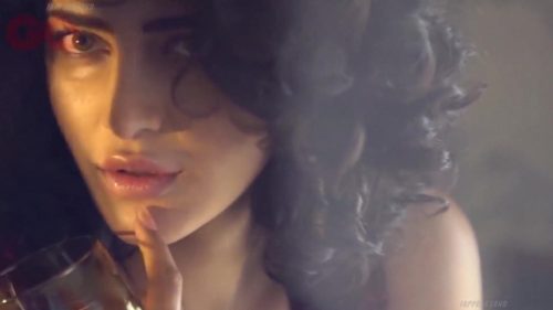 Shruti Haasan Sizzles in Sizzling Hot Photoshoot Moments