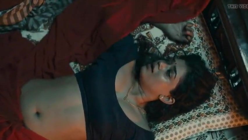 Swayam Siddha Sizzles in Saree: Auto Shankar Series XXX
