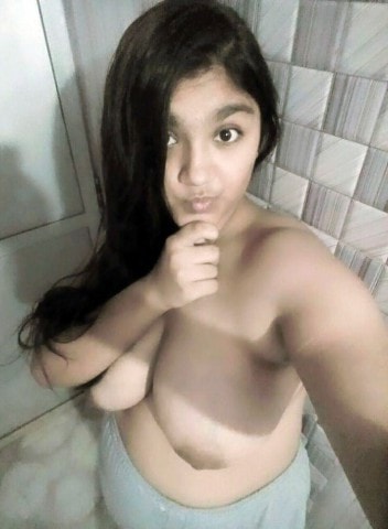 Bhabhi Nude Selfie - Desi Indian Bhabhi Nude Hot Sex XXX Porn Photo Collection